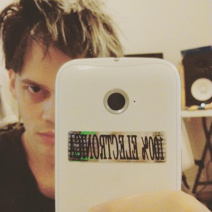 Tweet card summary image