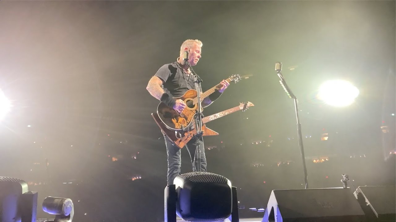 stewthedeluxe's tweet card. MetallicA - Fade To... /Shadows Follow (The Dome at America's Center,...