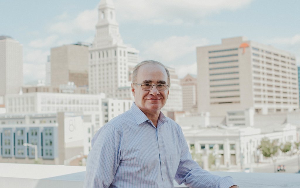 VISTECH's tweet card. Explore the concept of practical modernization in CPQ and digital transformation for manufacturing. Learn how to add real value.