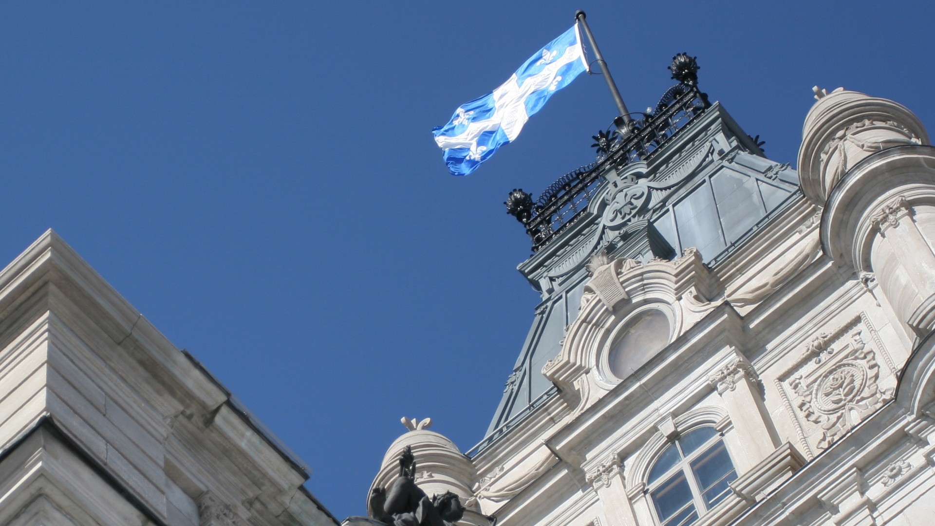 nkozhaya's tweet card. MONTRÉAL, le 25 novembre 2025 – Le Conseil du patronat du Québec (CPQ) accueille positivement plusieurs mesures de la mise à jour économique qui apportent une