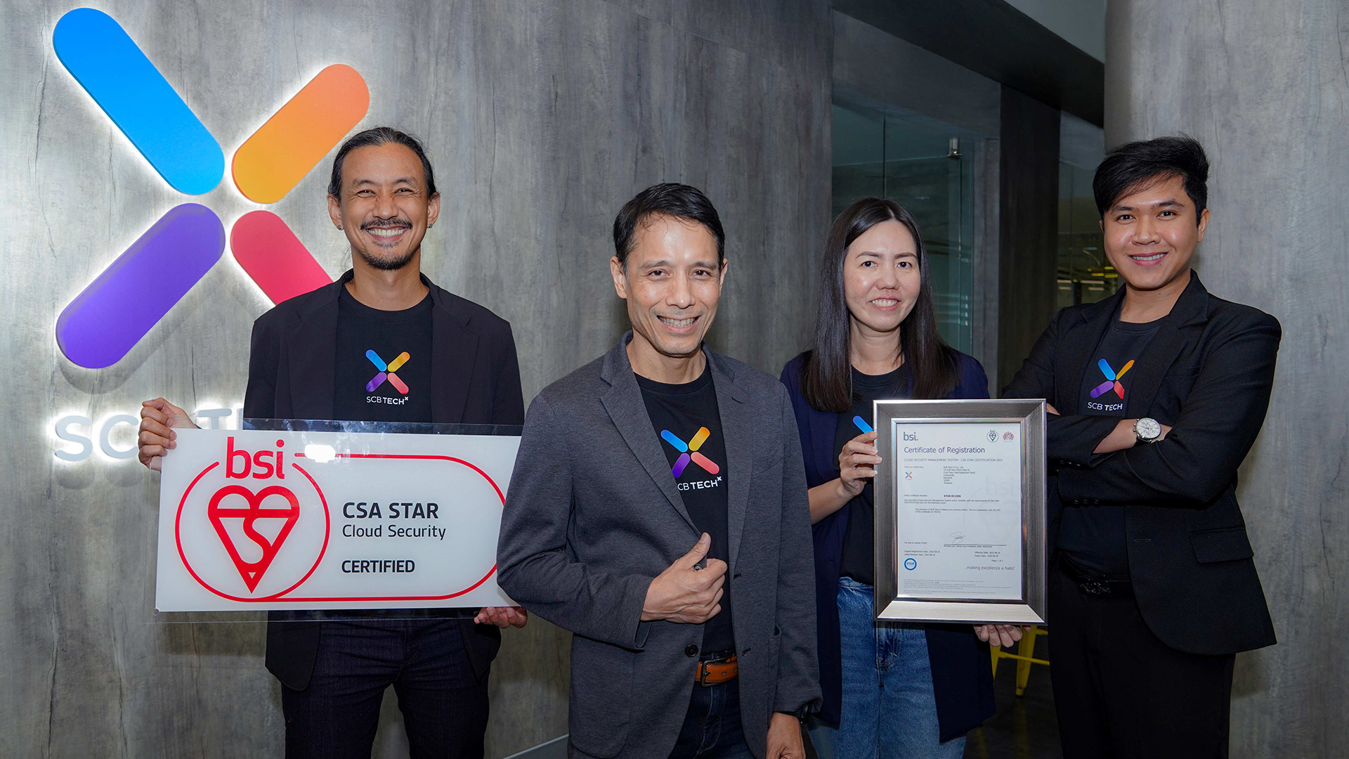 BTimes_ch3's tweet card.  บริษัท เอสซีบี เทคเอกซ์ จำกัด (SCB TechX) บริษัทเทคโนโลยีภายใต้กลุ่มเอสซีบีเอกซ์ ในฐานะ ‘Strategic FinTech Enabler’ ที่มีบทบาทสำคัญในการขับเคลื่อนนวัตกรรมทางการเงินของประเทศไทย ล่าสุดได้รับใบรับรอ...