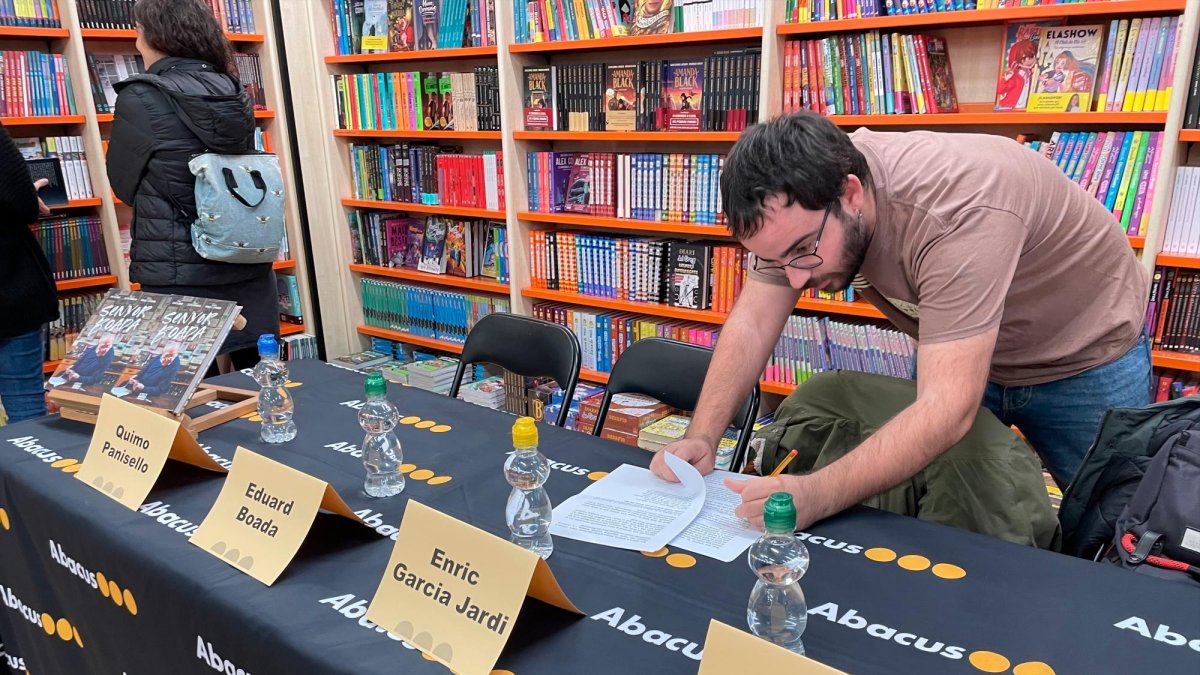 eduardboada's tweet card. L’hostaleria és una feina plena de petites històries. Els bars amb ànima han anat minvant a Tarragona i, cada cop més, anar a beure alguna cosa consis