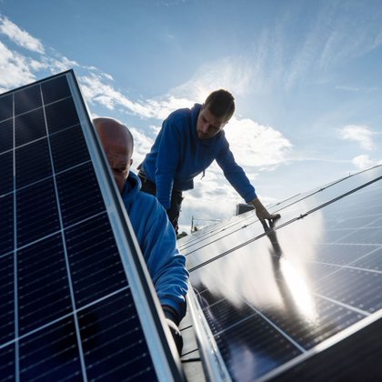 Tweet card summary image