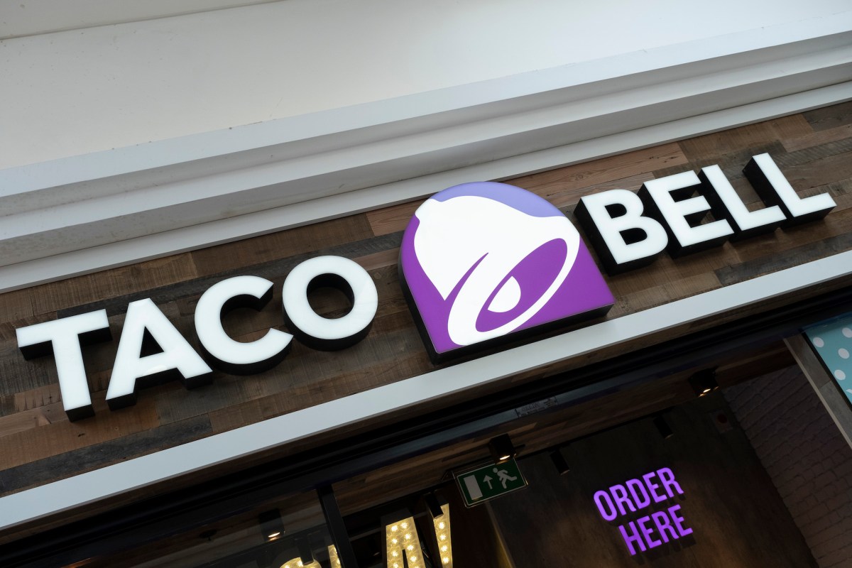 _DailyDoseMedia's tweet card. Taco Bell has apparently rolled out voice AI-powered ordering at more than 500 drive-throughs, leading to unflattering viral moments like someone ordering 18,000 water cups in order to “bypass” the...