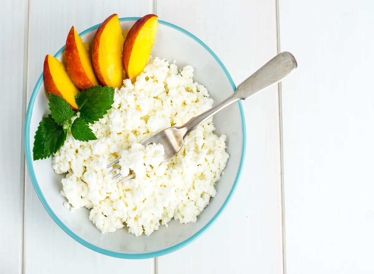 dandy_fresh's tweet card. Experts share high-protein snacks that help build and preserve lean muscle after age 50.