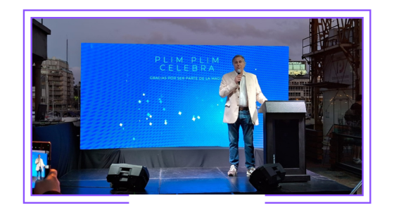 TaviLatam's tweet card. El universo del personaje infantil El Payaso Plim Plim, propiedad de la productora argentina Smilehood, organizó un evento en Buenos Aires para celebrar los logros que obtuvo durante 2025. Las...