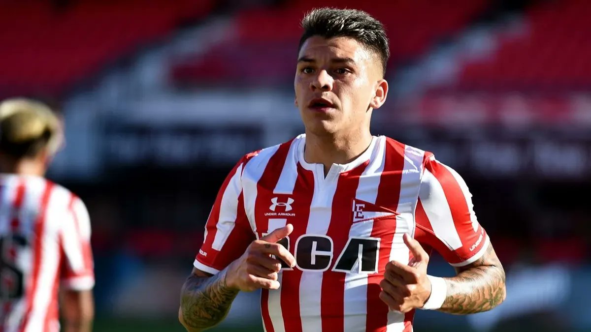 Referiuy's tweet card. A mediados de 2022, Diego García sonó para Nacional, pero hinchas tricolores reaccionaron contra su llegada y el presidente José Fuentes desactivó su llegada