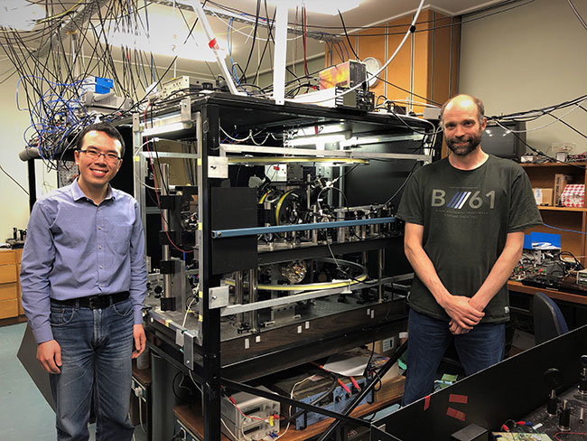 bianca_js's tweet card. The world has one official kilogram against which all other country's kilograms are measured and scales calibrated.
