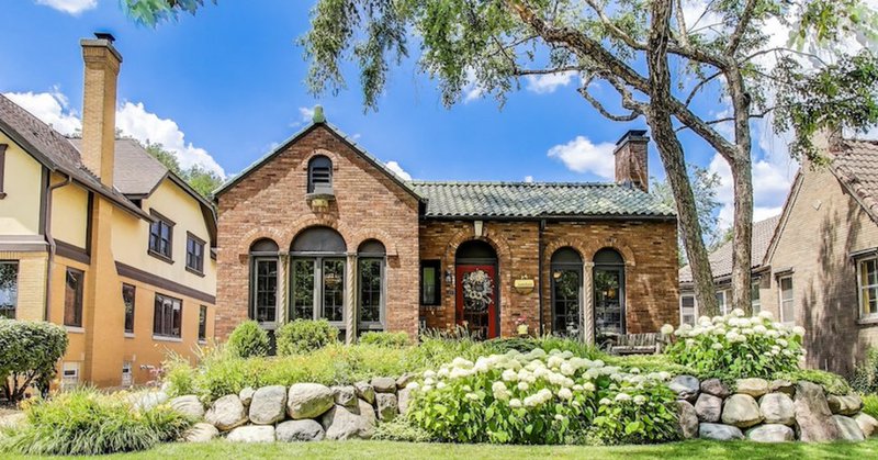 Tweet card summary image