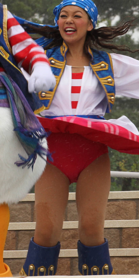 Man1aF's tweet card. ♪な～つになれば あ～つさヤバくて♪ようせいだ～の♪デバガメだ～の♪ハダカになろうと思うべな～…て思わないわよ！なんて歌を歌わせんのよ！あっしはハダカになろうと思ってるでゲスよもともと服なんか着てないでしょーが！くだらない茶番はそのくらいにしときましょアラ