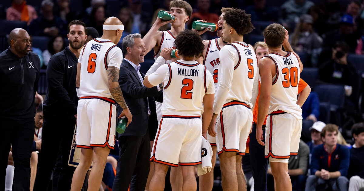 UVAMensHoops's tweet card. Virginia Athletics and the Virginia Athletics Foundation announced Tuesday (Nov. 25) a $5 million gift from Drew and Kate Parker.
