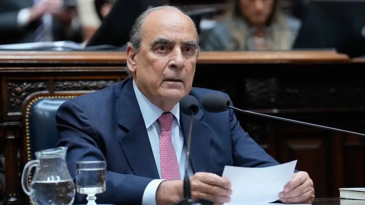 LMNeuquen's tweet card. El ministro jefe de Gabinete presentó un nuevo informe de gestión en la Cámara de Diputados. Los detalles que dio sobre temas claves para la provincia.