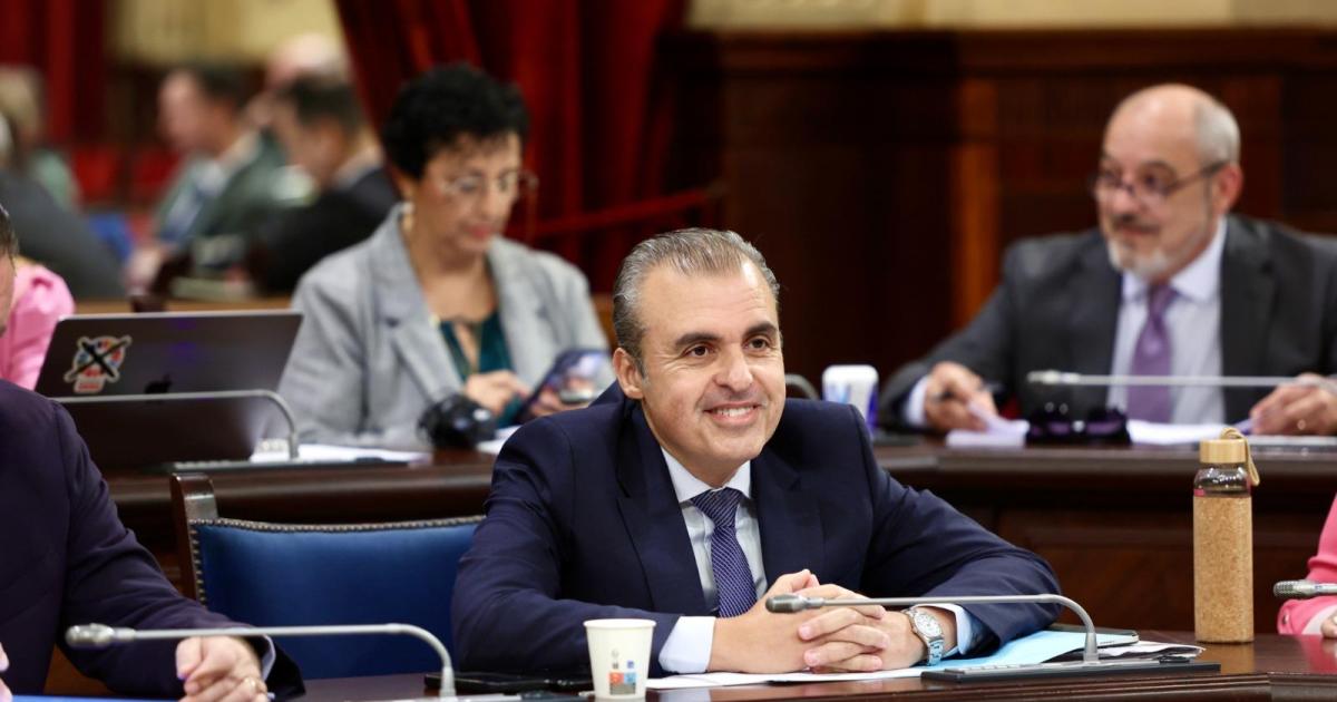 JoanAndreu72's tweet card. Vox avisa al PP de que la autonomía de centros «no puede estar por encima de derechos fundamentales» del alumnado. El conseller de Educación, Antoni Vera, ha ratificado este martes que la propuesta...