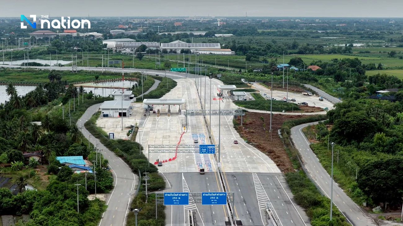 Thenationth's tweet card. The 96 km Motorway M81 from Bang Yai to Kanchanaburi will open for free 24-hour trial use on October 31 before full operation and toll collection in January 2026