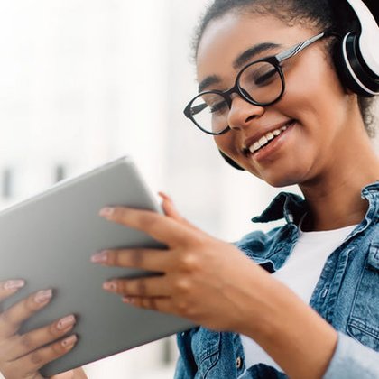 Tweet card summary image