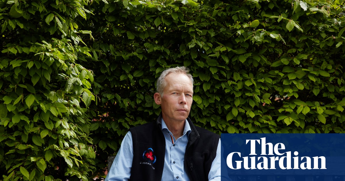 PIK_Climate's tweet card. 10bn tonnes must be captured from the air every year to limit global heating to 1.7C, says Johan Rockström