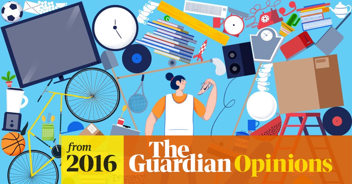 DeclutterDiscov's tweet card. Many of them are so overwhelmed with belongings that they’re on the verge of a breakdown. I advise them to simplify and let go. It’s transformative