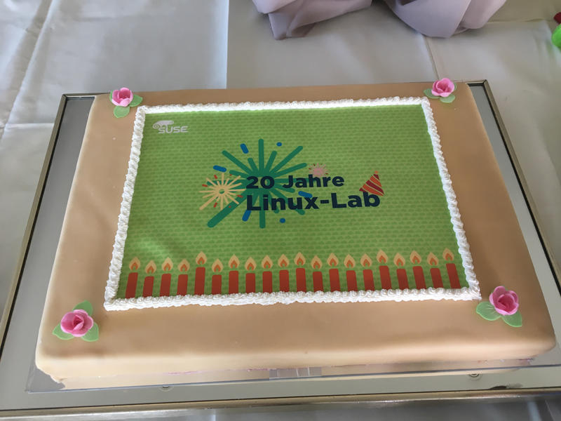 pwl_n_stuff's tweet card. The @SAP linux lab is a hugely important resource, especially with the advent of S4/HANA. @SUSE helped found the lab 20 years ago & we’re looking forward to another 20 years of collaboration !
