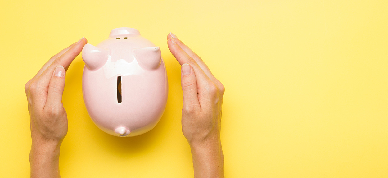 BetterComp's tweet card. This blog post digs into the connection between inflation and compensation - and how today's economy is affecting comp and HR professionals.