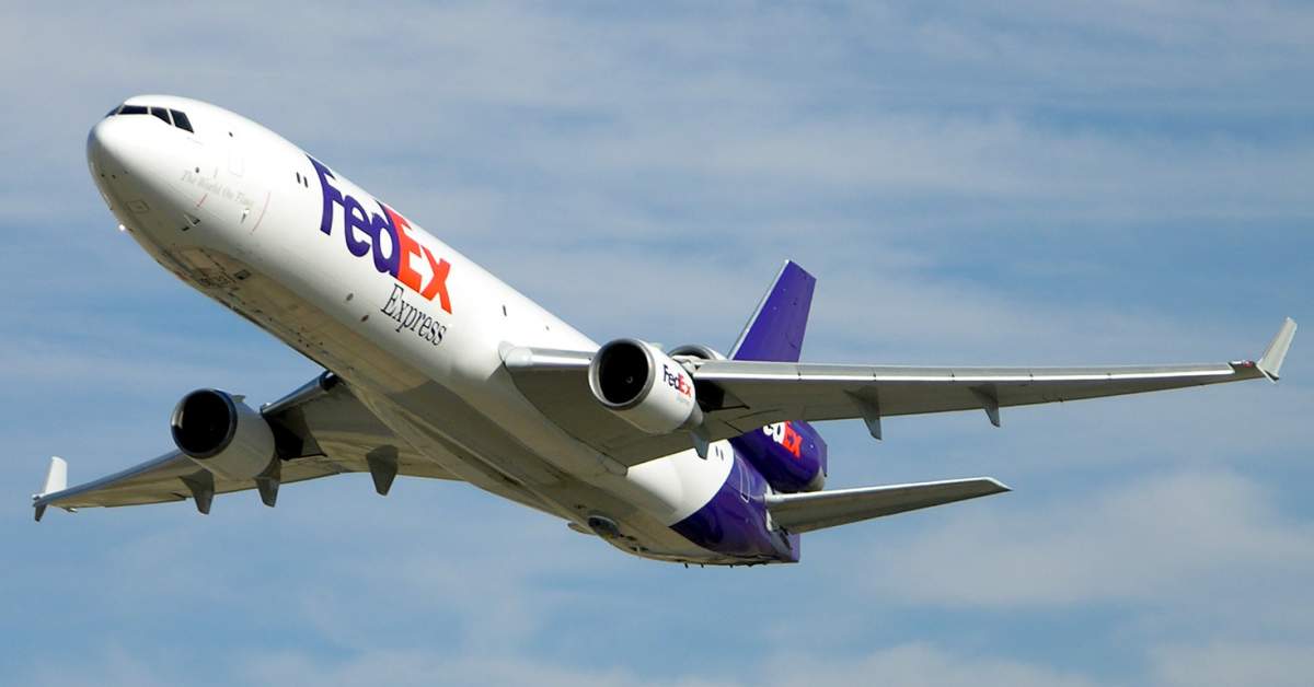 raypaulick's tweet card. Of the East Coast-based horses flying to Del Mar for this weekend's Turf Festival, Todd Pletcher trainee Noble Confessor is believed to be the only horse whose flight was cancelled. However, flights...