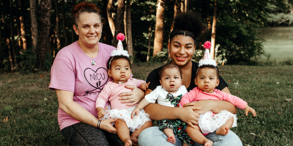 CircleOf_app's tweet card. Katrina Mullen, a single mother of five in Indiana, opened her home to four more kids.