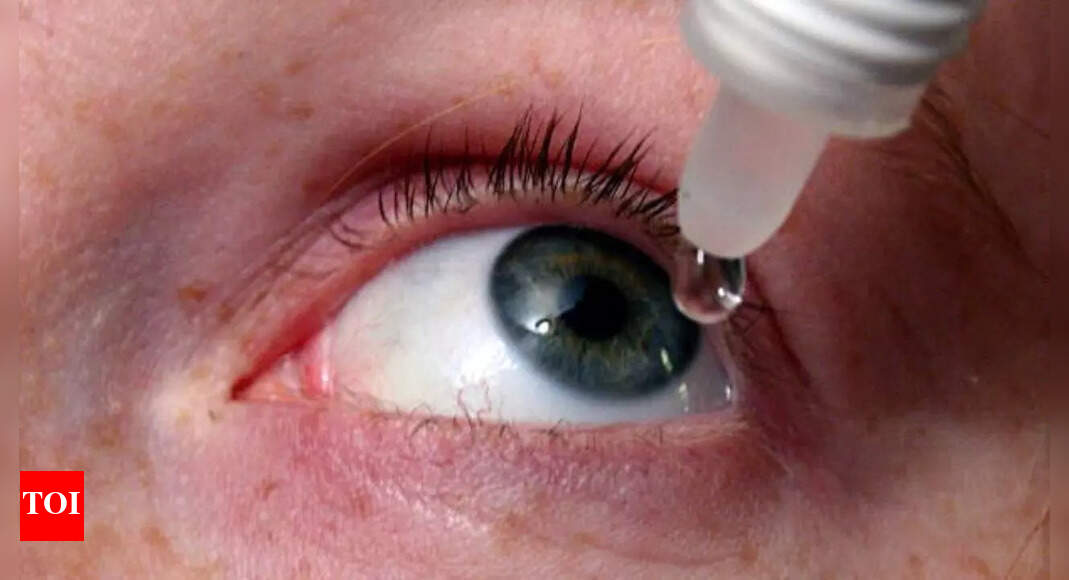 java_ninja's tweet card. A recent study reveals that eye drops containing pilocarpine and diclofenac can significantly improve near vision for individuals with presbyopia, pot