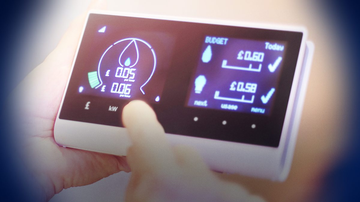 BBCPanorama's tweet card. Zoe Conway investigates why there are so many problems with smart meters.