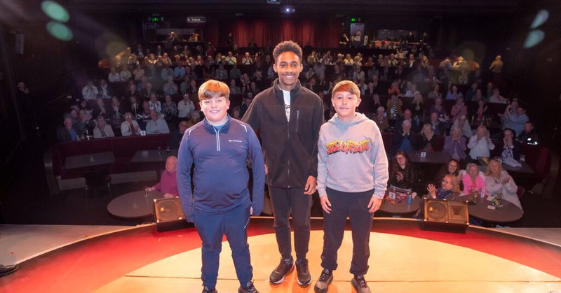 Tweet card summary image