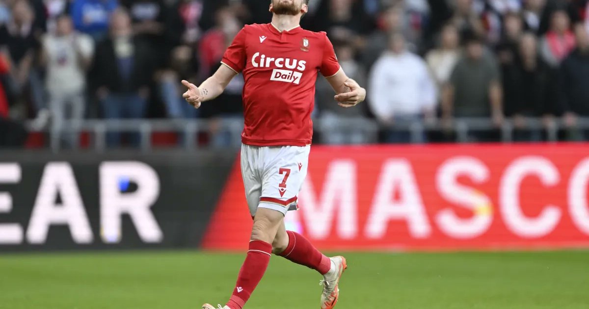 LoicWoos's tweet card. Tobias Mohr va-t-il évoluer au poste de latéral gauche contre Malines ? C'est une possibilité, puisqu'il a occupé cette position lors du match amical contre le Fortuna Sittard. L'ancien joueur de...