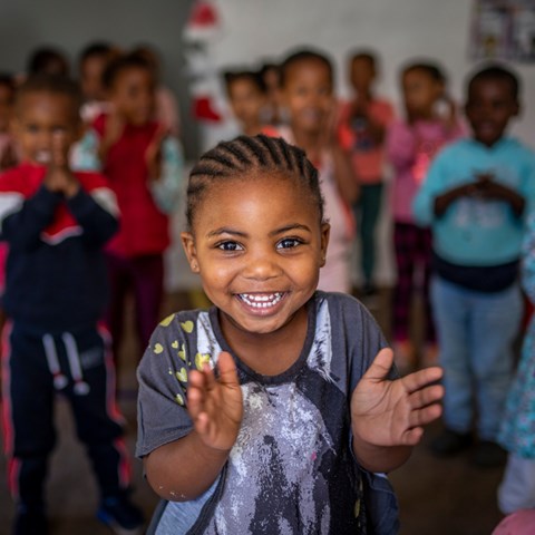 winecoza's tweet card. As we start the final quarter of what has been a busy 2023, Pebbles Project reflects on the efforts made by their dedicated staff.