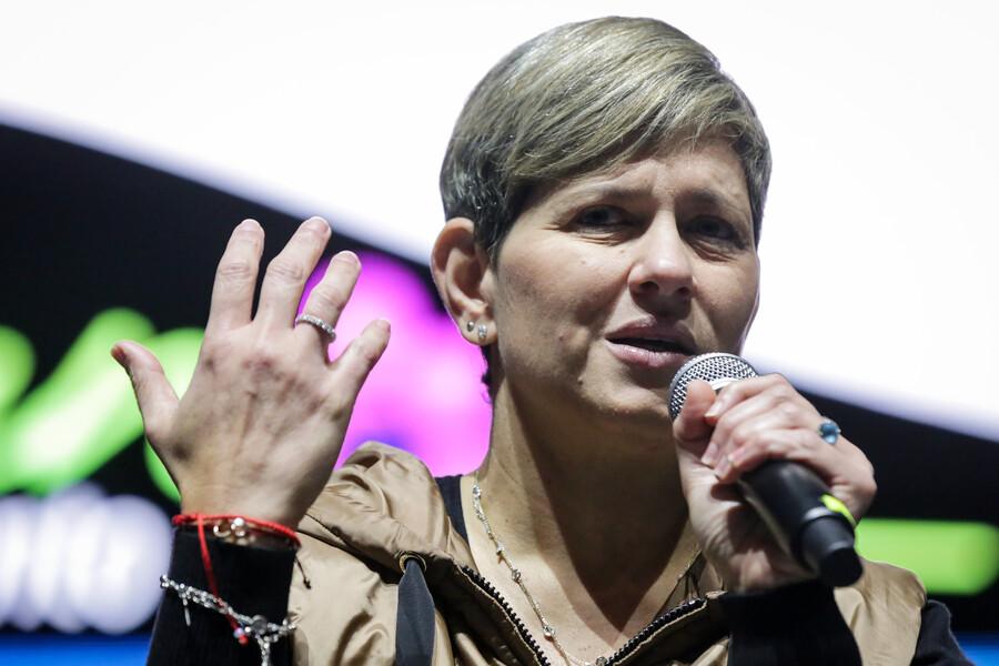 DIDASKALOSW's tweet card. Solicitudes de financiación, informes de riesgo y un contrato por diez años permiten reconstruir las operaciones que empresas de la familia Alcocer adelantaron dentro del Banco Agrario durante el...