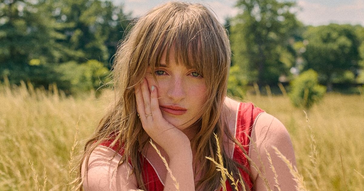 nellmescal_'s tweet card. The Official Nell Mescal website and shop. All the latest tour dates, music, videos, news, and more.