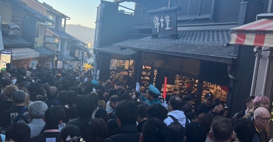 moeruasia01's tweet card. アジア関係のニュース、ネタなどを日本人目線で軽く&見やすく&分かりやすくをモットーにまとめます