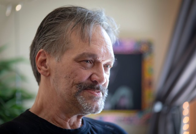 LouSandoval_10's tweet card. Anyone who spent even five minutes with Steve McMichael knew he would have kept life’s party going forever — an endless supply of laughter and revelry.