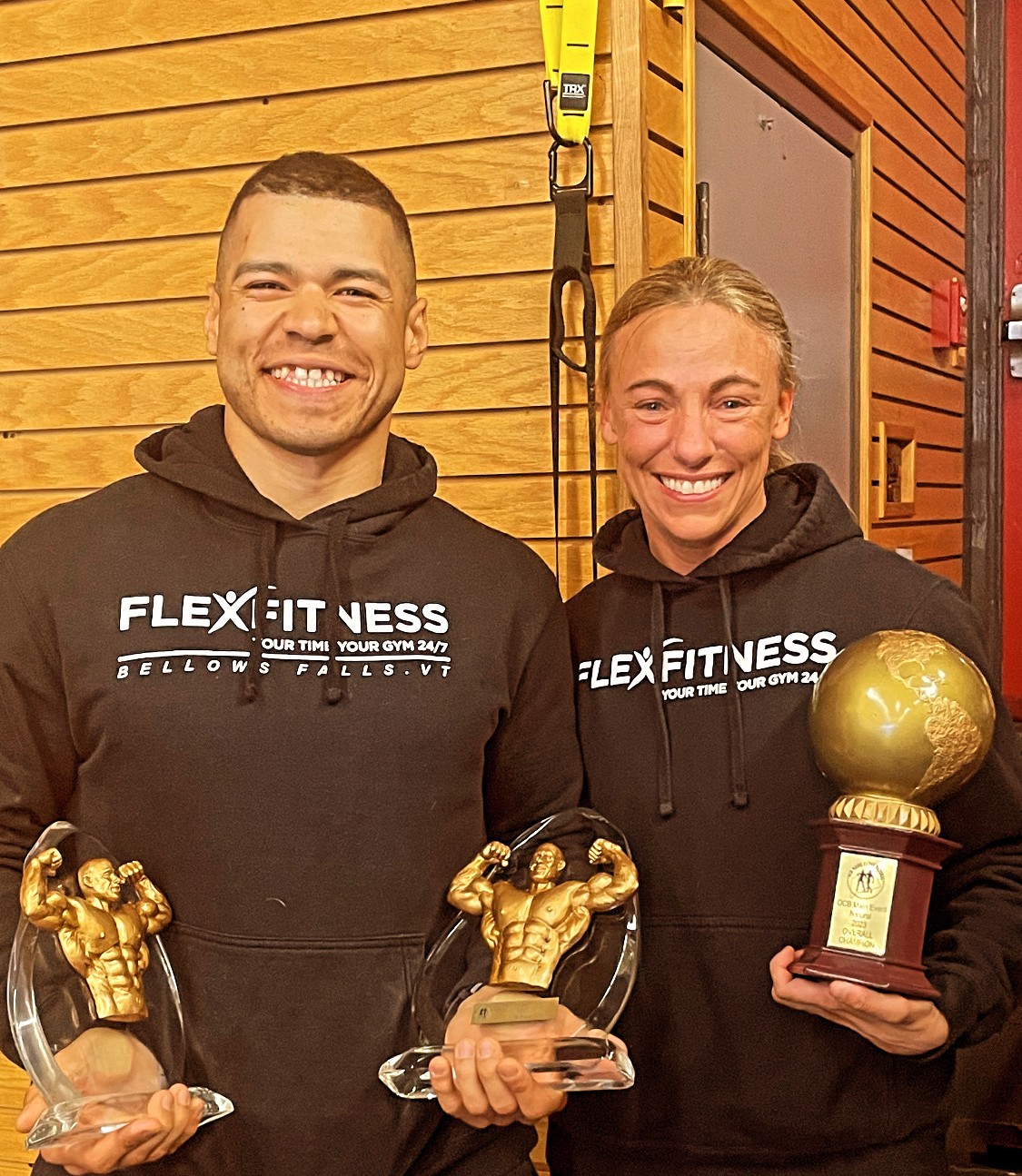 VergeMMA's tweet card. Community members looking to gain essential self-defense skills are invited to attend an introductory class led by police officer Joel Veléz.