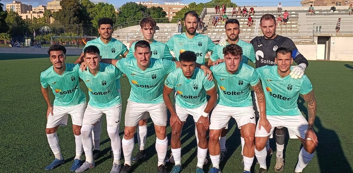 Cartagena_Dep's tweet card. Indignación y con mayúsculas. Así se puede resumir el encuentro que el CD Algar disputaba este domingo correspondiente a la segunda jornada de Liga en Preferente en el feudo del CAP Ciudad de Murcia....