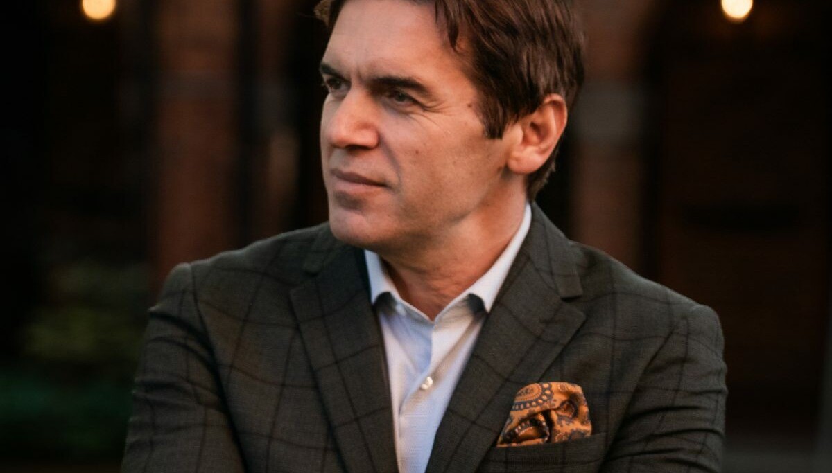 SyloTaraku's tweet card. Christopher R. Fardan fra C-Rex tar til orde for at vi slutter å snakke om æresvold. Hans kronikk i Aftenposten er faglig svak og lite konstruktiv.