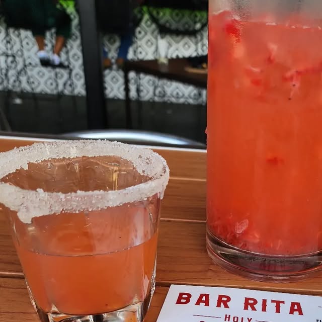 MiamiPlusModel's tweet card. Plus Model-Voiceover-Just Me (@jeannie_stlouis) • Instagram photo