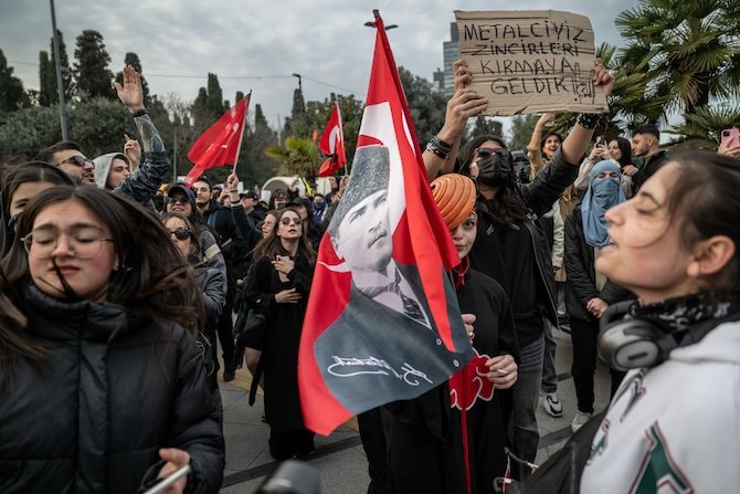 MathildeWarda's tweet card. L’arrestation du maire d’Istanbul mercredi 19 mars a déclenché une vague de protestation dans le pays, inédite depuis 2013. En s’attaquant au principal rival du