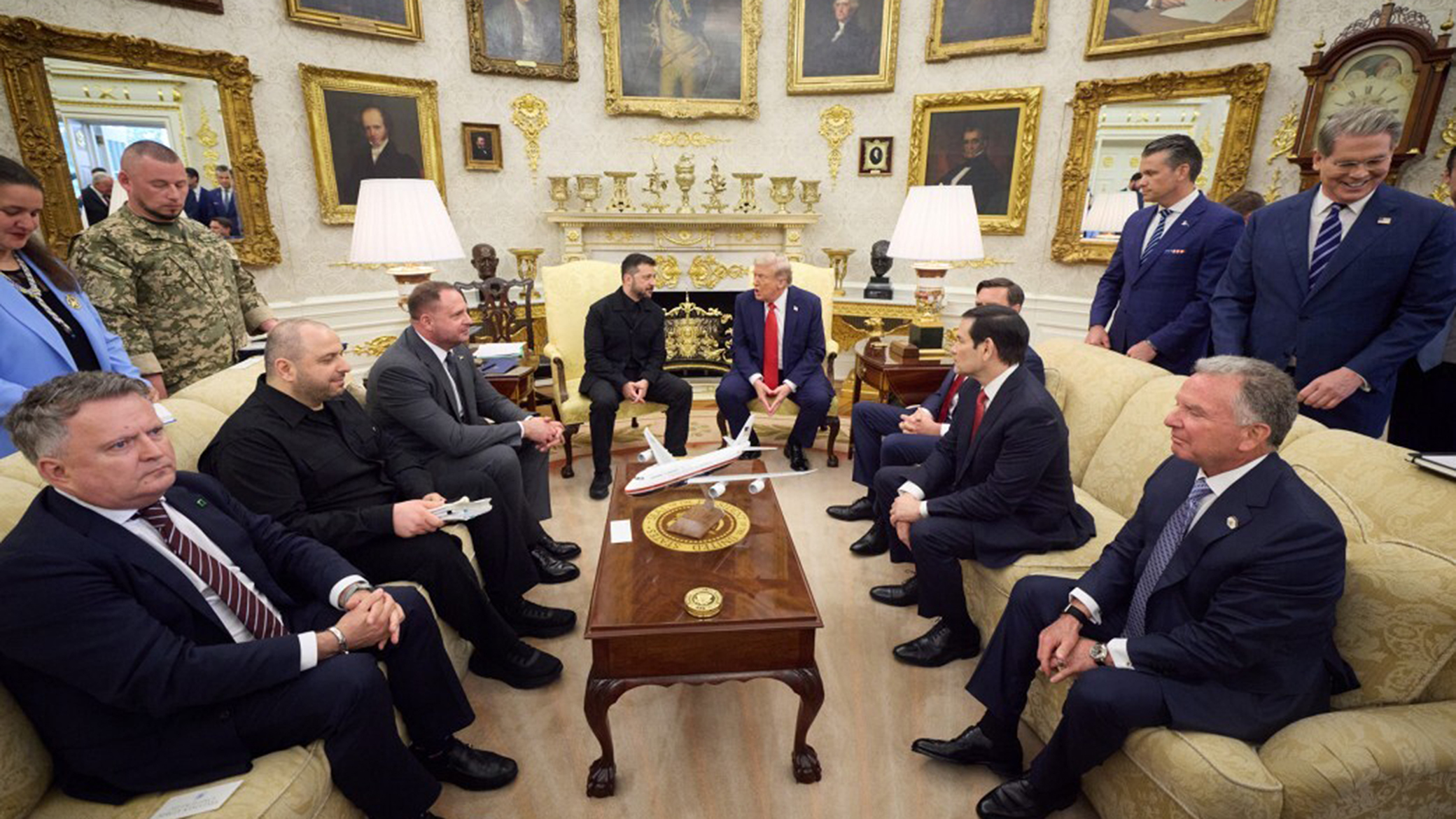 CSIS's tweet card. President Trump is pressuring Ukraine to sign his 28-point “peace agreement,” amid criticism that the plan is pro-Russian and too vague to implement. This is not an agreement but may be a starting...