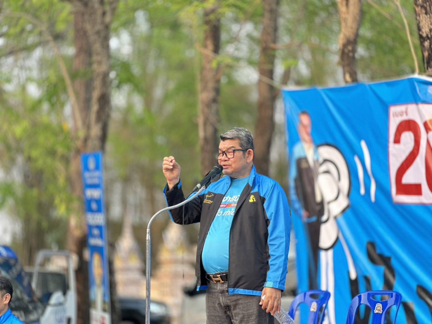 man_Tcnn's tweet card.  ลิขิต มุกดา หนุ่มใหญ่ชาวสุราษฏร์ธานี ผู้มุ่งมั่นสู่เส้นทางการเมืองพิจิตร ……. ลิขิต มุกดา หนุ่มใหญ่ชาวจังหวัดสุราษฏร์ธานี ยังคงแสดงให้เห็นถึ...