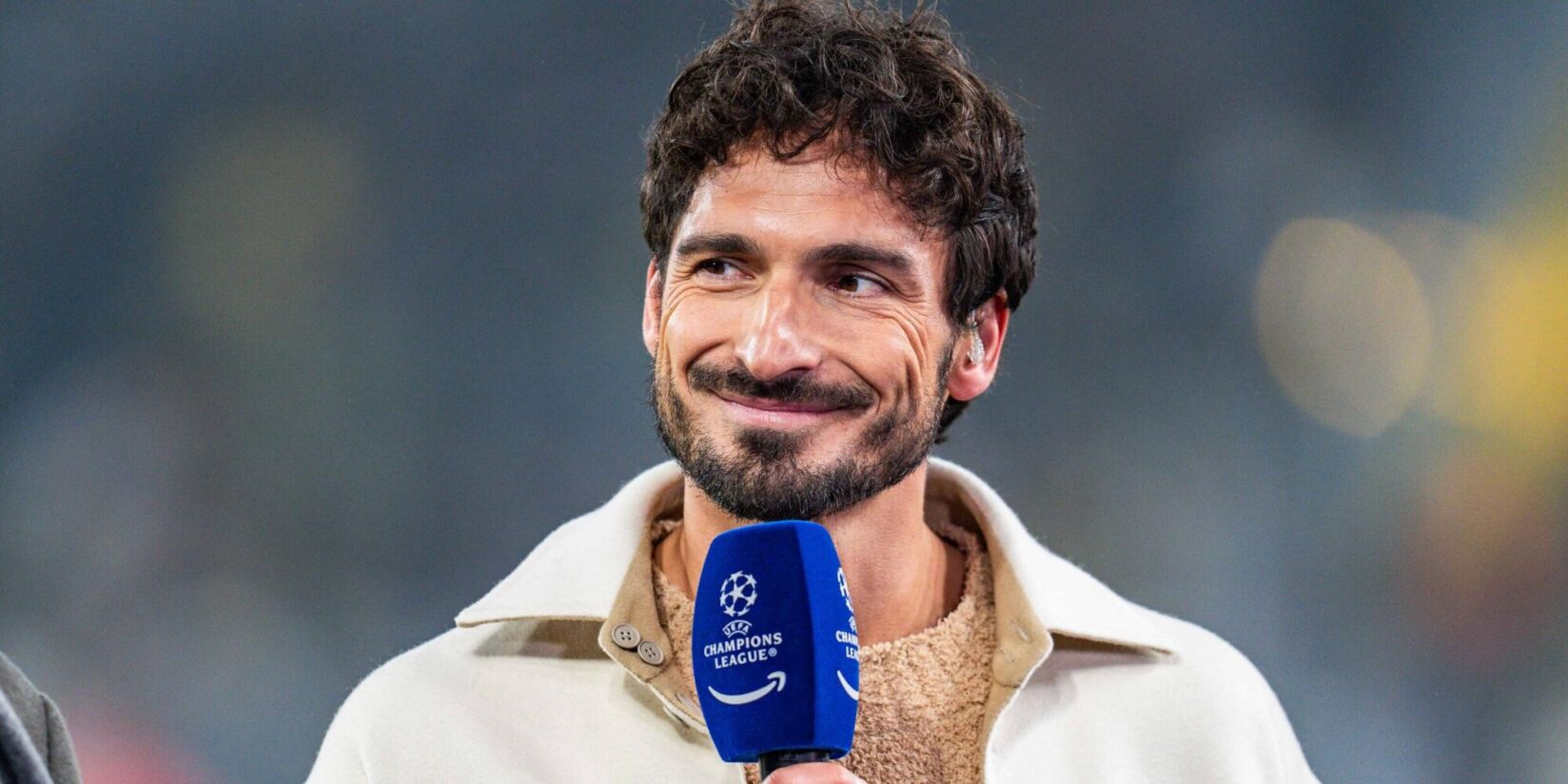 RNBVB's tweet card. Mats Hummels kritisiert vor der Partie gegen Villareal das Niveau des BVB-Teams. Trainer Niko Kovac will sich die Aussagen noch anhören.