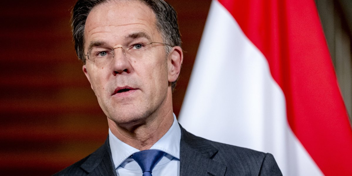 WNLVandaag's tweet card. Nederland is zonder meer bereid soevereiniteit op te geven aan de Europese Unie als het gaat om de Europese interne markt, zegt Rutte.