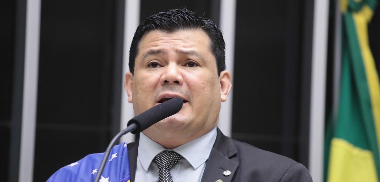 mmargapc's tweet card. Parlamentar do PL disse em comissão da Câmara: “eu quero mais é que o Lula morra”. Representação aponta incitação à violência e ameaça à ordem democrática