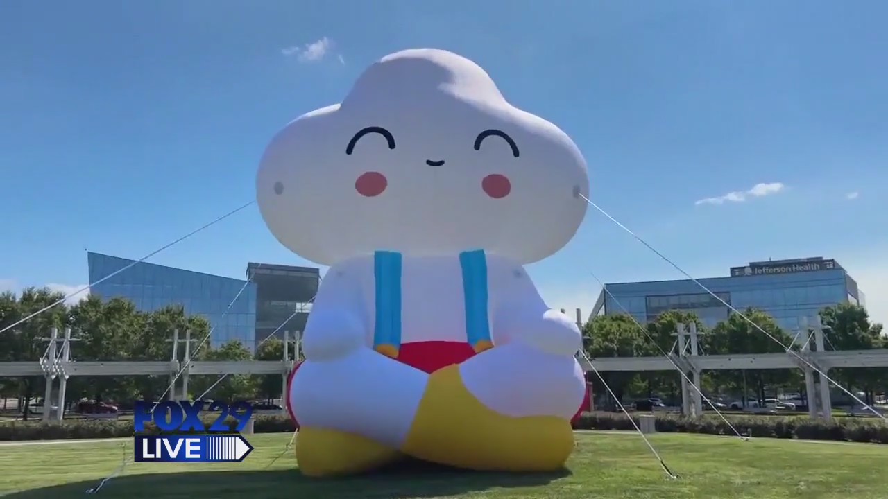 NavyYardPhila's tweet card. Bill heads to the Navy Yard to check out some local art.