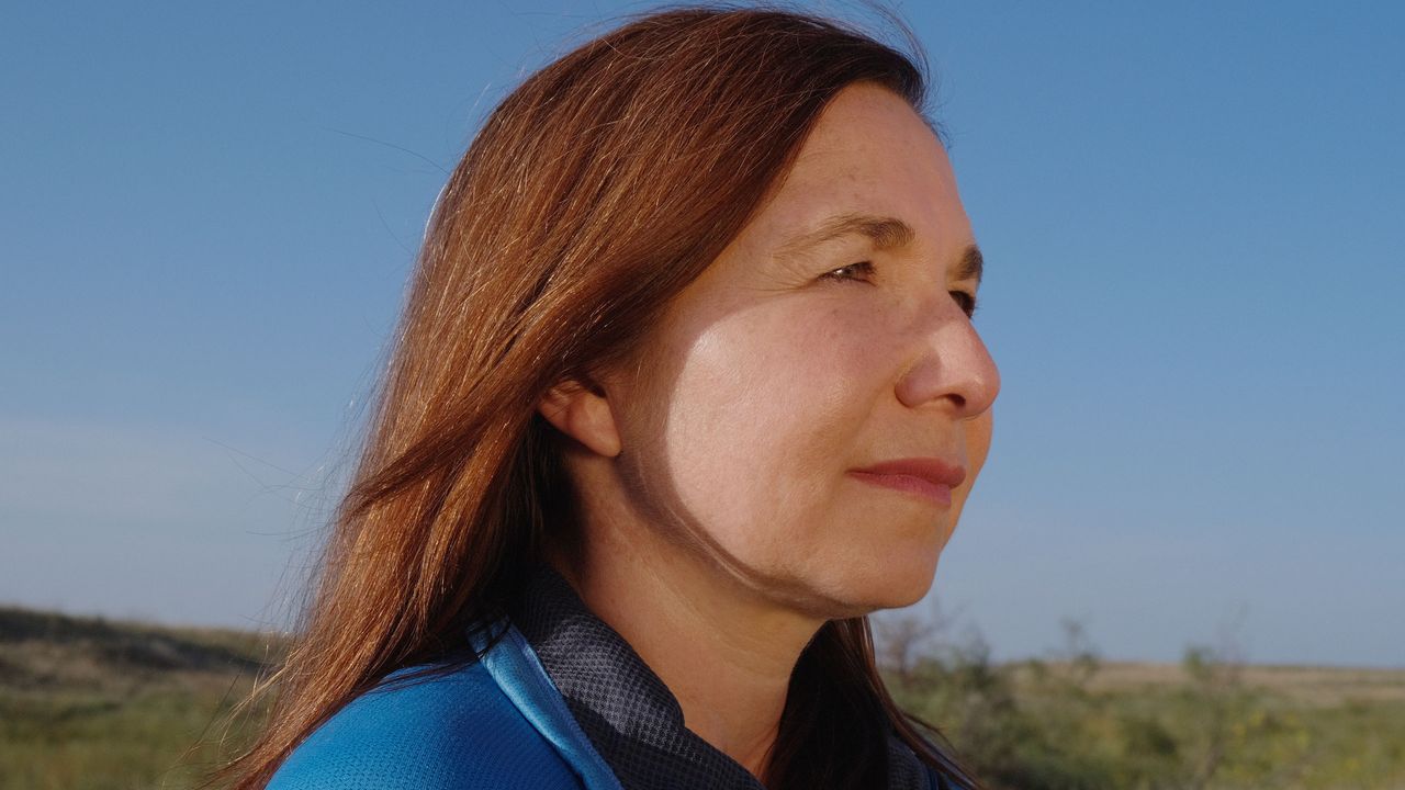 ecotone2's tweet card. Katharine Hayhoe, an atmospheric scientist and evangelical Christian, has written a book that lays out strategies for discussing the climate crisis in a divided country.