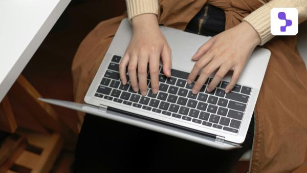 AbstractaUS's tweet card. AI, Generative AI, LLMs, vector databases, RAG, copilots, AI agents, MCP, security, and costs—explained simply! Dive into this AI for Dummies guide!