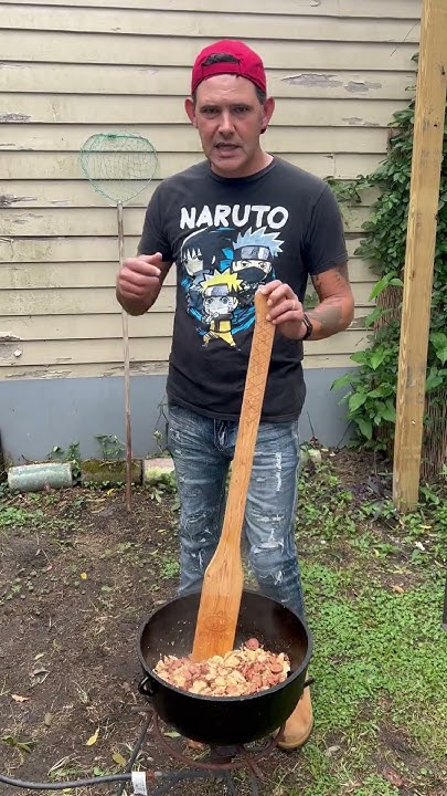 steviebreech's tweet card. 5 gallons of New Orleans Chicken & Sausage Gumbo in a cast iron pot |...