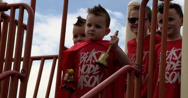 Tweet card summary image