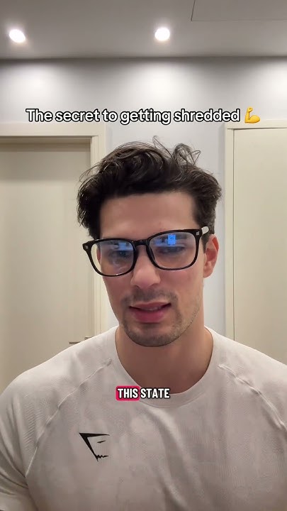 MuscleTech's tweet card. Stop doom scrolling at night. Get some rest 💤 #fitness #fatloss...